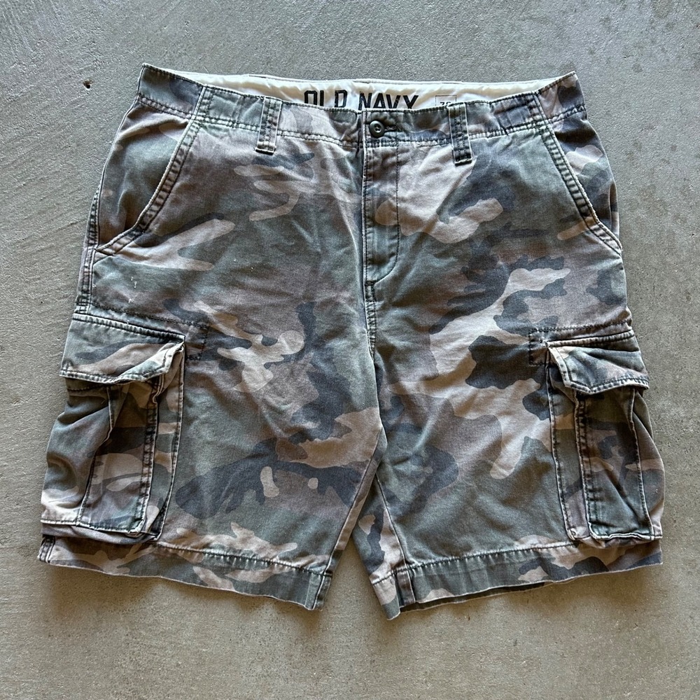 Vintage Old Navy Camo Cargo Shorts Size 36 Brown Green Woodland Y2K 10.5" Inseam